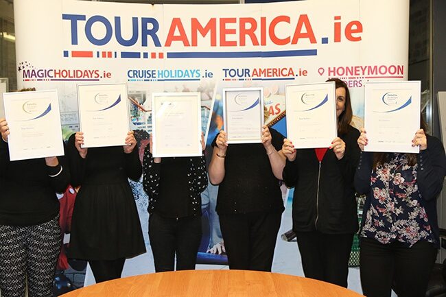 the tour america team posing